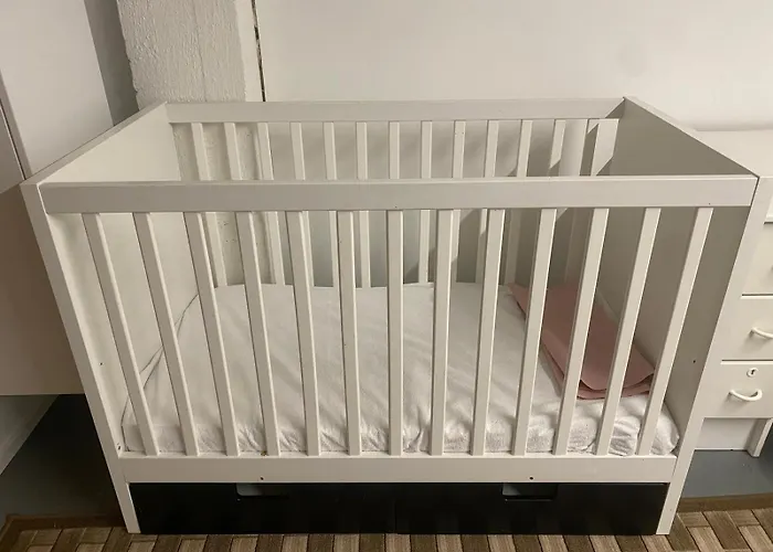 Lägenhet Leahs House Raumo